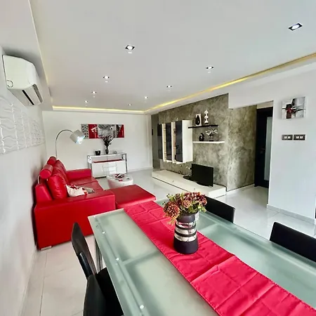 Apartamento Modern Entire Seafront 3br *
