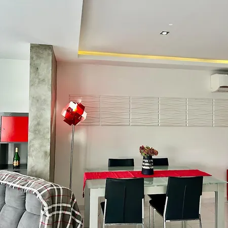Modern Entire Seafront 3br Apartamento Ta Xbiex